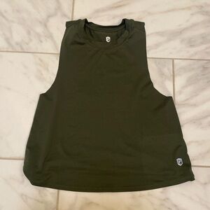 Born primitive small workout cropped tank seamless arms green